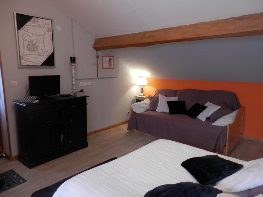 Chambres D'Hotes Roseland ปาเรย์-เลอ-มนยาล ภายนอก รูปภาพ