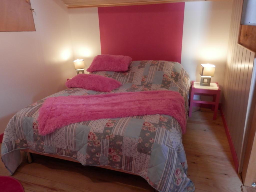Chambres D'Hotes Roseland ปาเรย์-เลอ-มนยาล ภายนอก รูปภาพ
